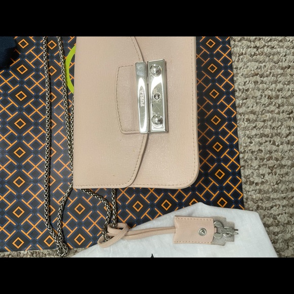 Furla locket w Key Mini Crossbody Light/Pale Pinm - Picture 2 of 7